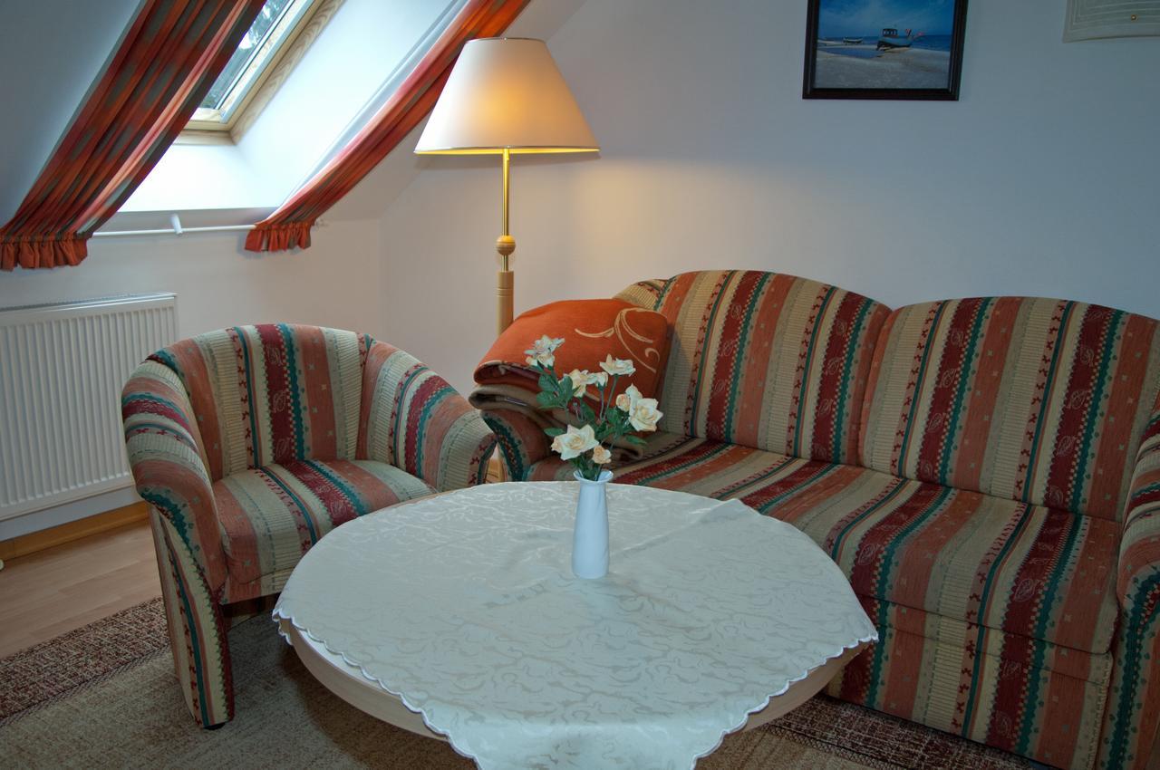 Sonnenhus - Ruegen Apartment Sellin  ภายนอก รูปภาพ